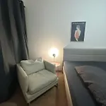 2Schlafenzimmer 5Betten Montuerwhonung